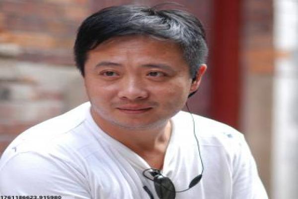 《荒岛情未了》荒岛情未了爱情的浪漫故事情节解析