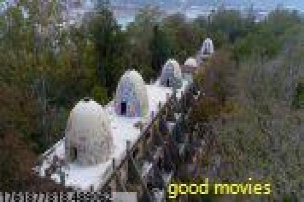 《诡墓迷灯电影免费》诡墓迷灯电影免费古墓,免费版电影详细拍摄故事揭秘盗墓灯谜的玄幻惊悚