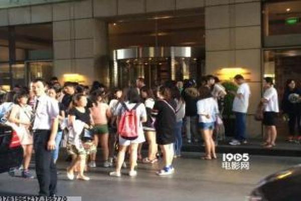 弱点电影免费版-弱点免费拳击梦,免费版电